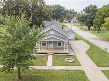 693 N 3rd Street, Tecumseh, NE 68450