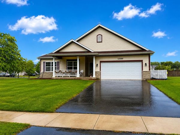 12650 254th Ct, Salem Lakes, WI 53179