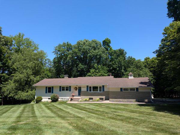 1395 New Gambier Road, Mount Vernon, OH 43050