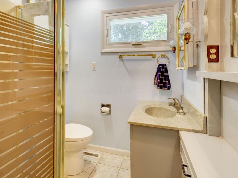 1395 New Gambier Road, Mount Vernon, OH 43050 Photo 18
