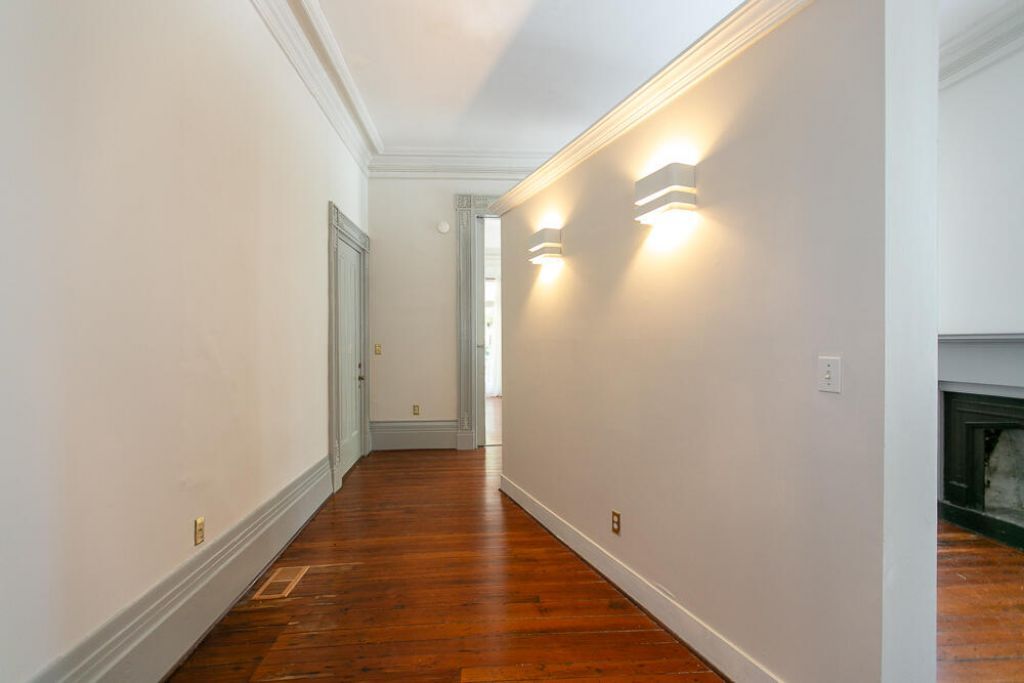 4 Wragg Square Photo 12