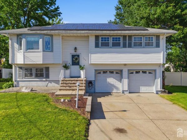 742 Gornik Drive, Perth Amboy, NJ 08861