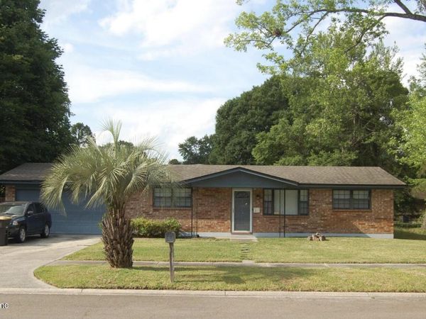 8321 SANTMAN Court, Jacksonville, FL 32221