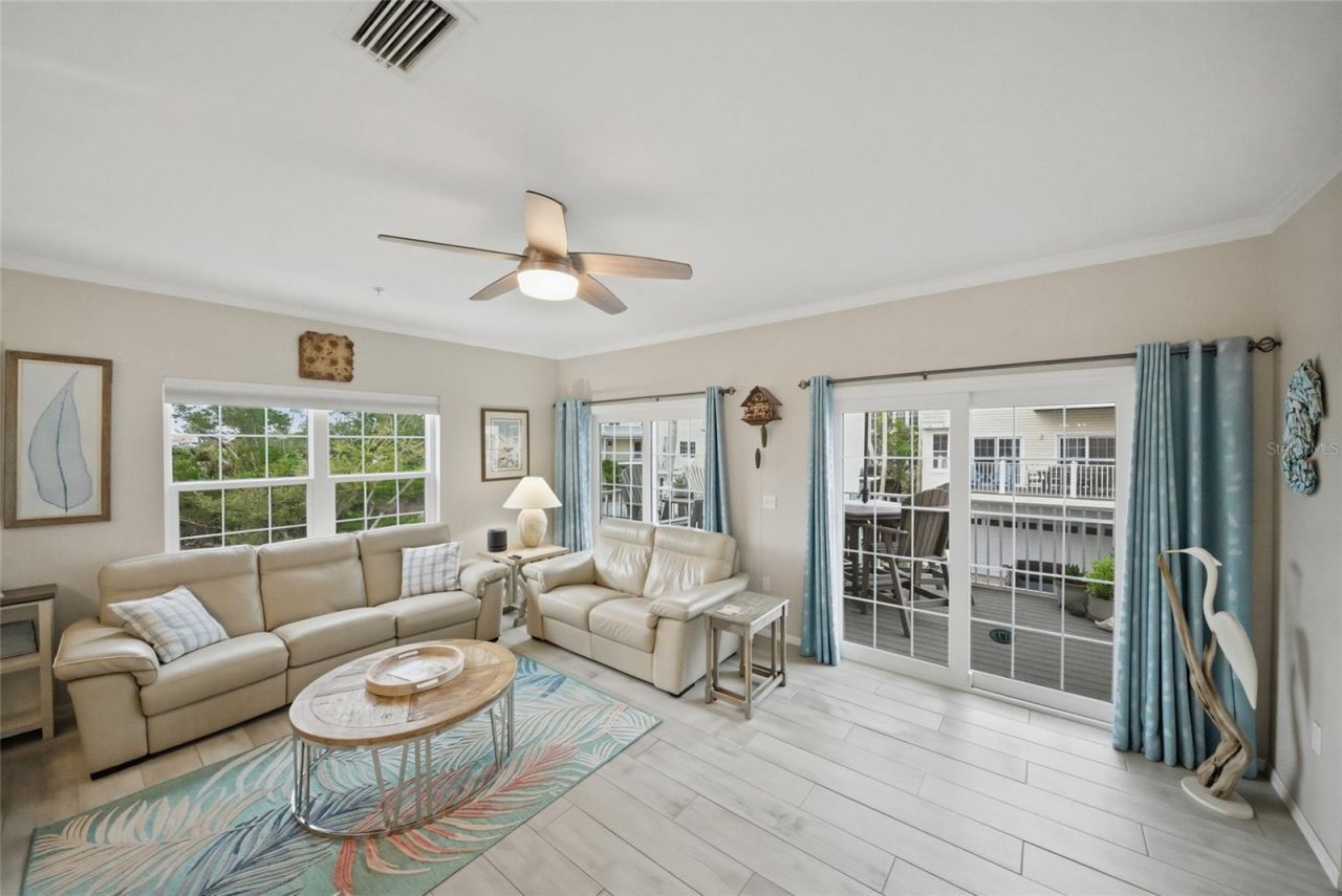1473 Gulf Drive N, Bradenton Beach, FL 34217 Photo
