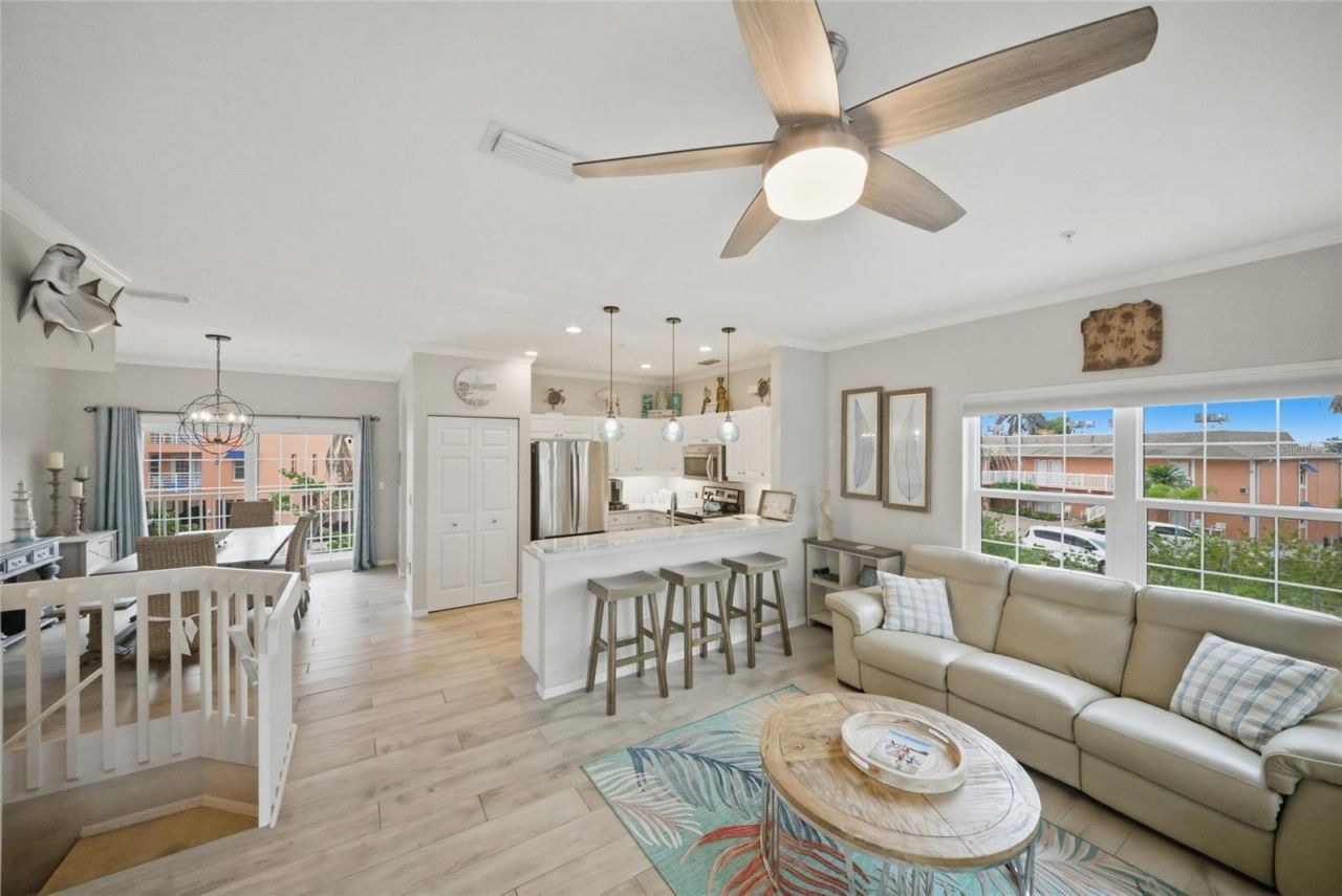 1473 Gulf Drive N, Bradenton Beach, FL 34217 Photo