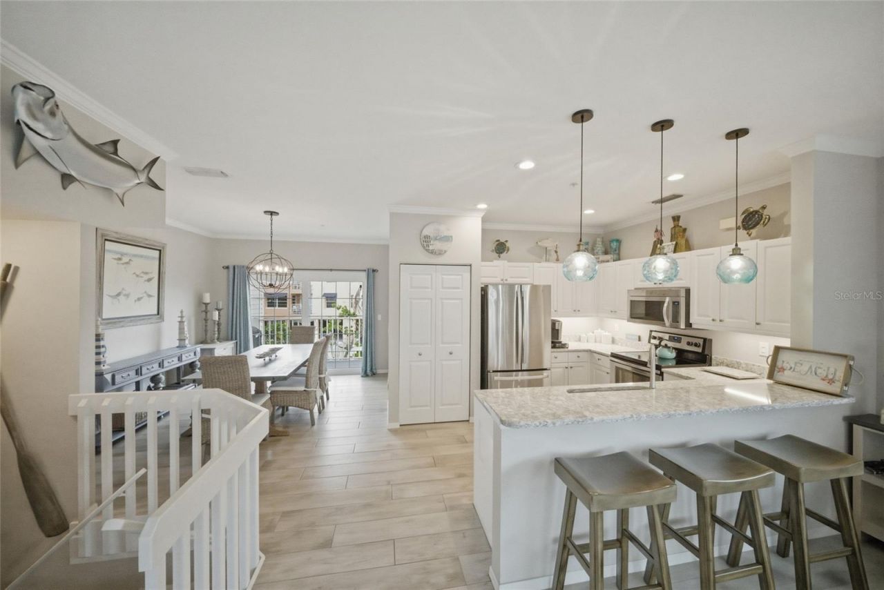 1473 Gulf Drive N, Bradenton Beach, FL 34217 Photo