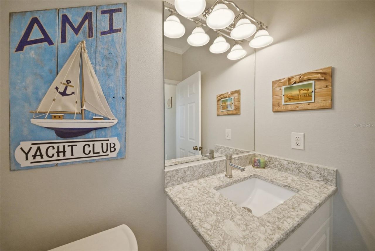 1473 Gulf Drive N, Bradenton Beach, FL 34217 Photo