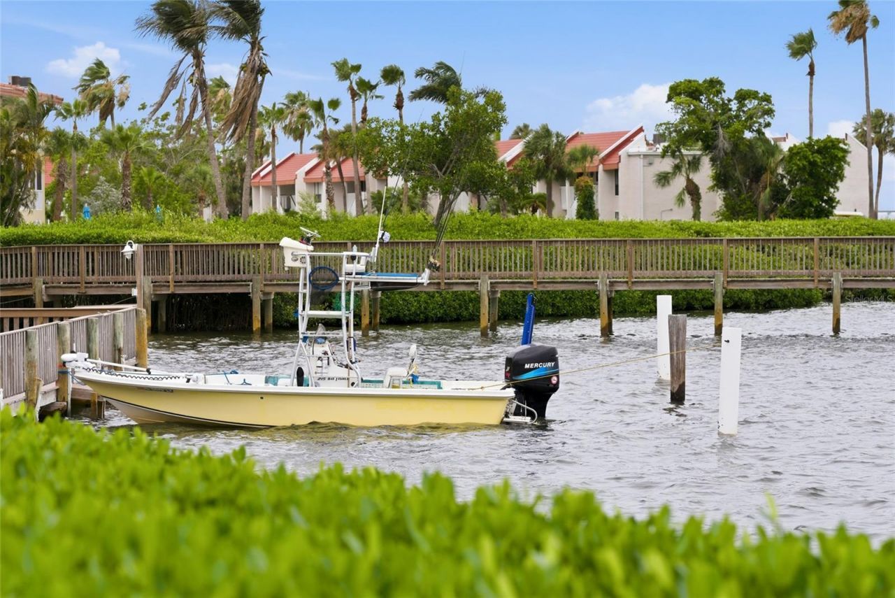 1473 Gulf Drive N, Bradenton Beach, FL 34217 Photo