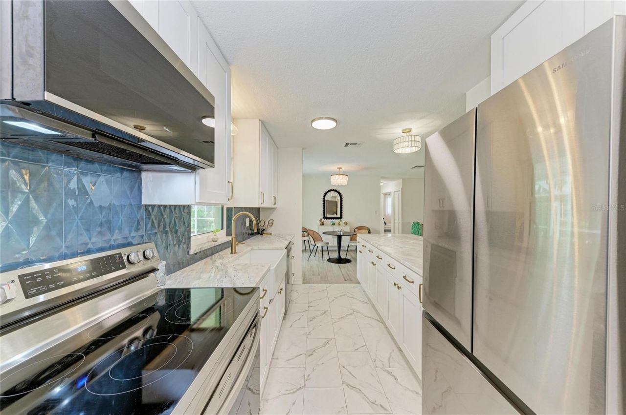 449 W Tarpon Boulevard Nw, Port Charlotte, FL 33952 Photo