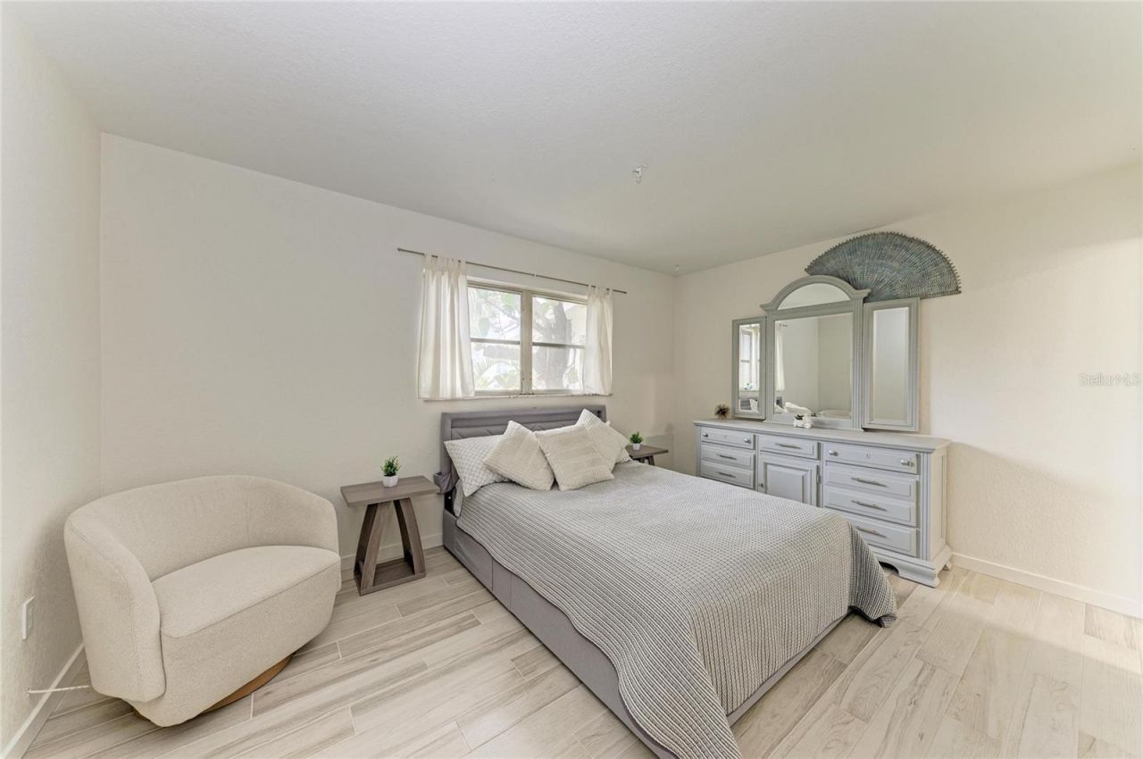 449 W Tarpon Boulevard Nw, Port Charlotte, FL 33952 Photo