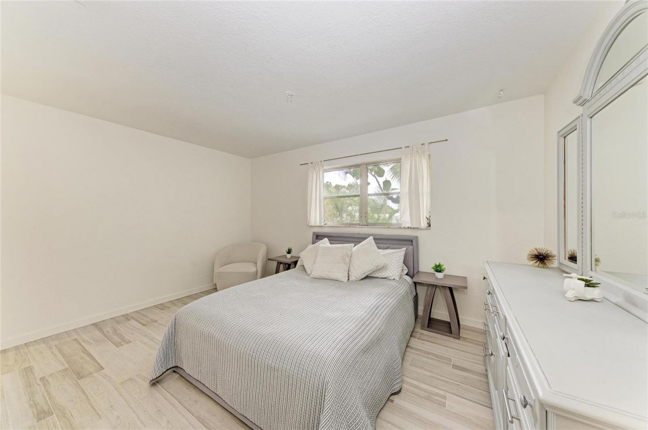 449 W Tarpon Boulevard Nw, Port Charlotte, FL 33952 Photo