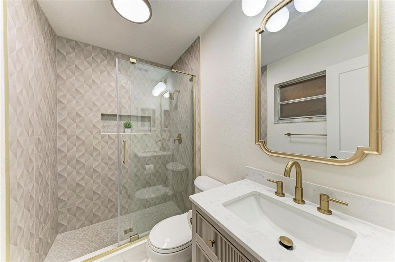 449 W Tarpon Boulevard Nw, Port Charlotte, FL 33952 Photo