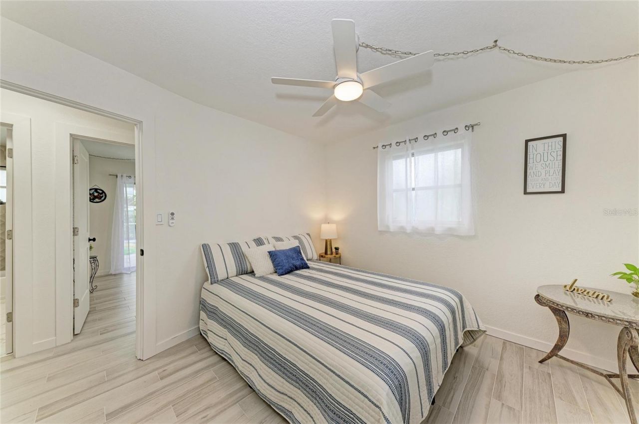 449 W Tarpon Boulevard Nw, Port Charlotte, FL 33952 Photo