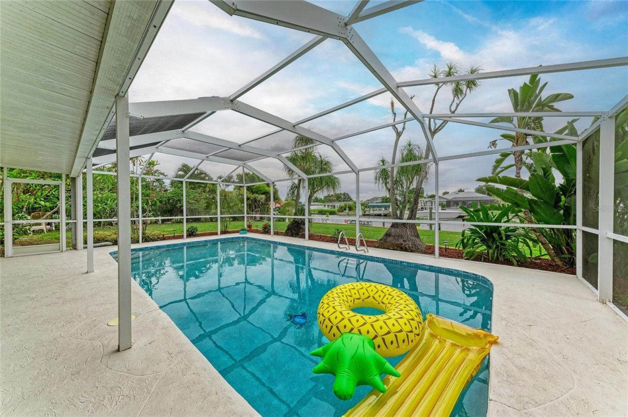 449 W Tarpon Boulevard Nw, Port Charlotte, FL 33952 Photo