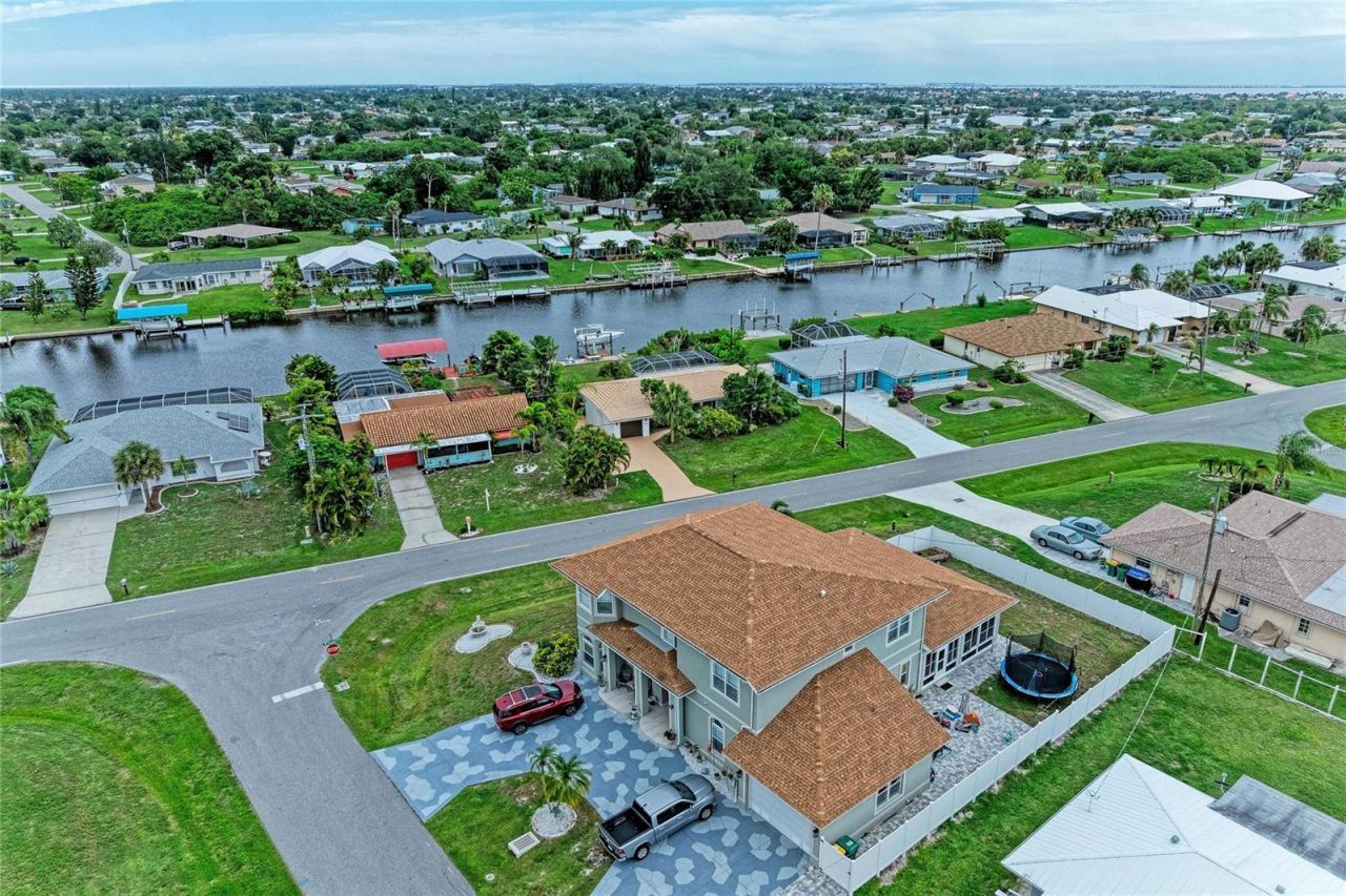 449 W Tarpon Boulevard Nw, Port Charlotte, FL 33952 Photo