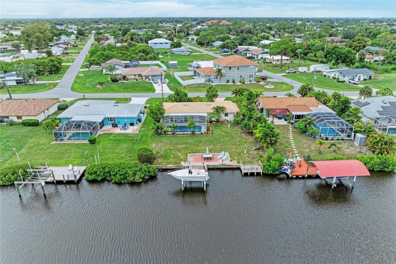 449 W Tarpon Boulevard Nw, Port Charlotte, FL 33952 Photo