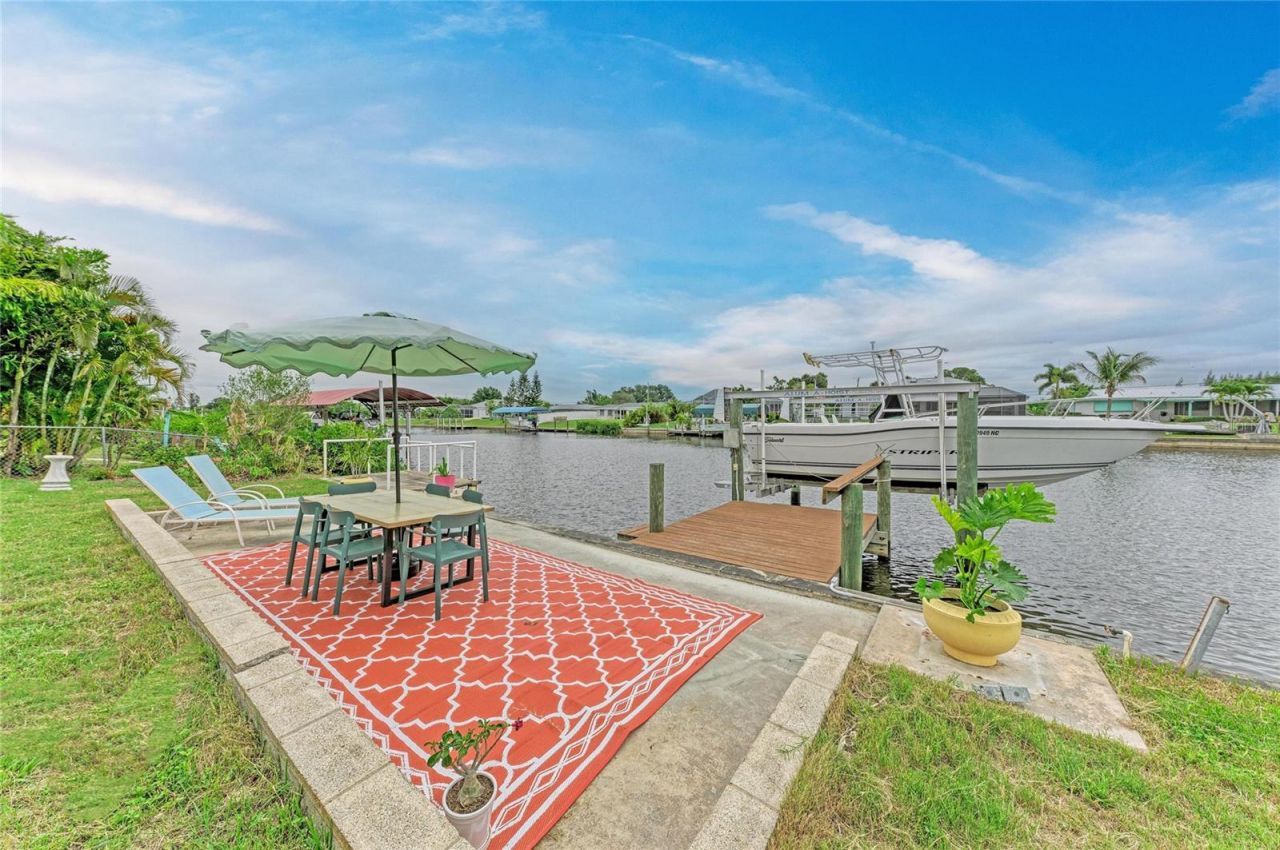 449 W Tarpon Boulevard Nw, Port Charlotte, FL 33952 Photo