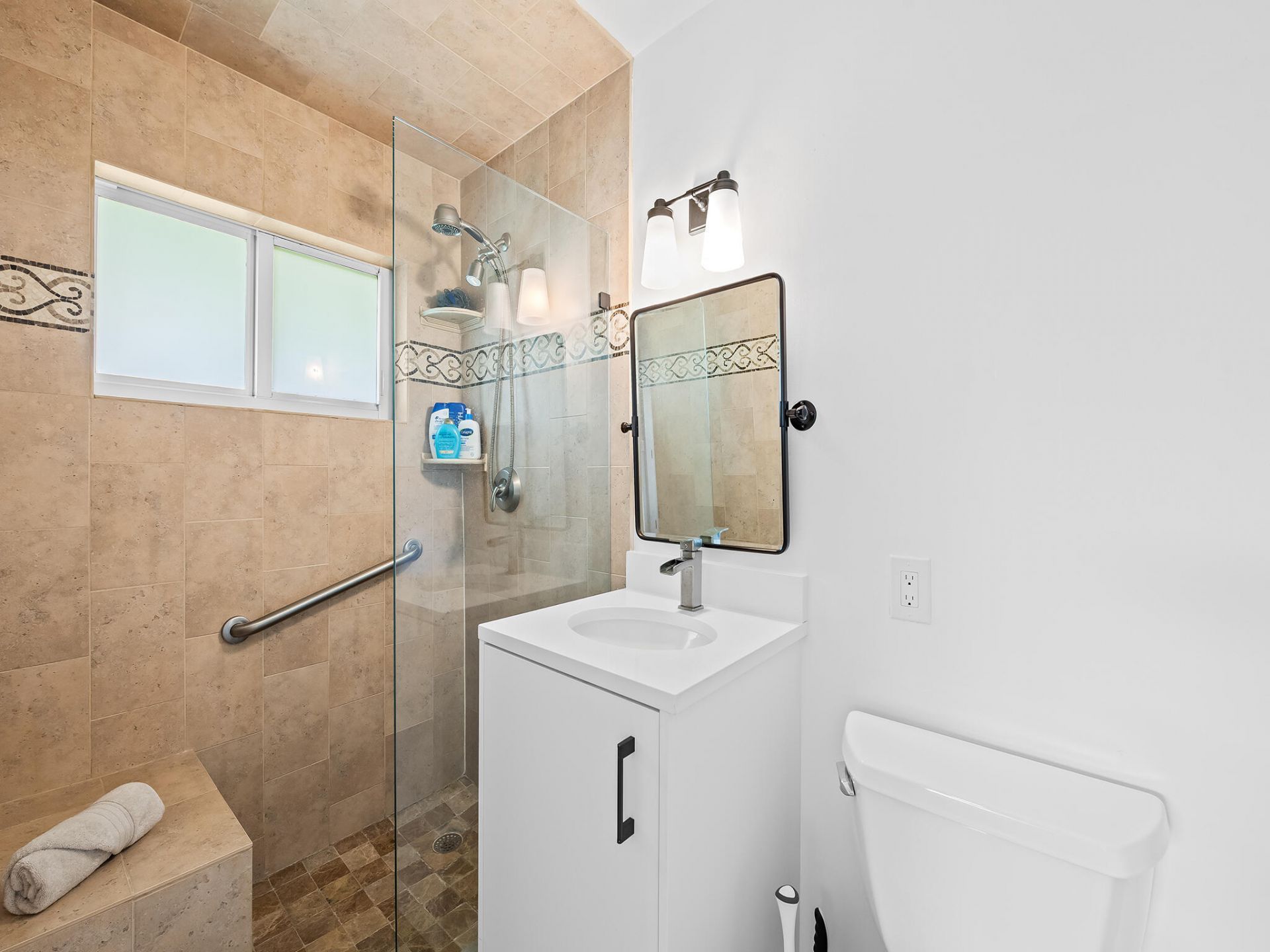 2421 NE 50th Street, Lighthouse Point, FL 33064 Photo