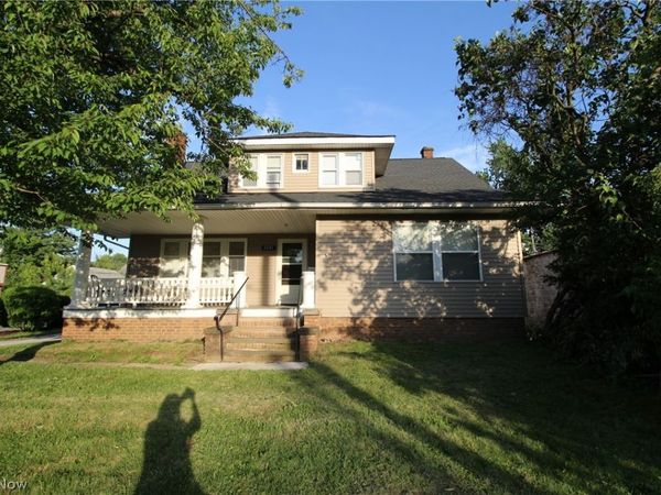 5757 Pearl Road , Parma, OH 44129