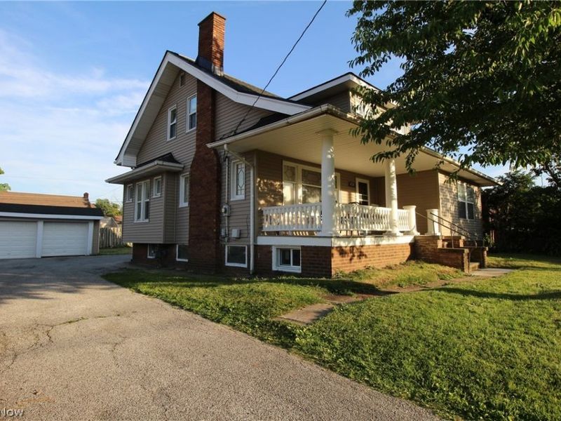 5757 Pearl Road, Parma, OH 44129 Photo 2