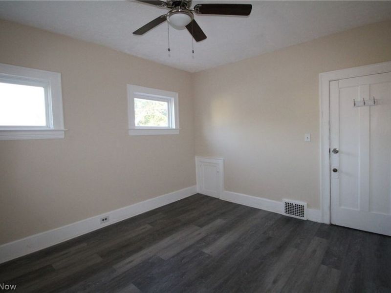 5757 Pearl Road, Parma, OH 44129 Photo 20