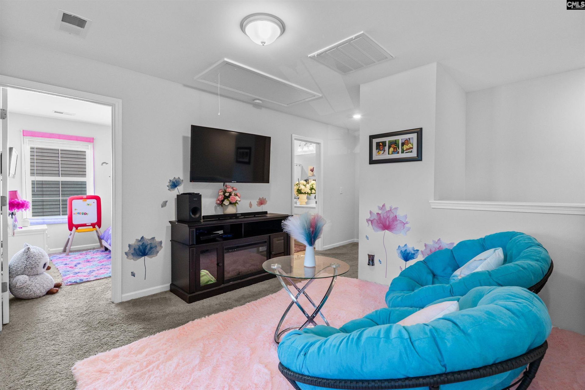 398 Keeble Drive  Photo 15