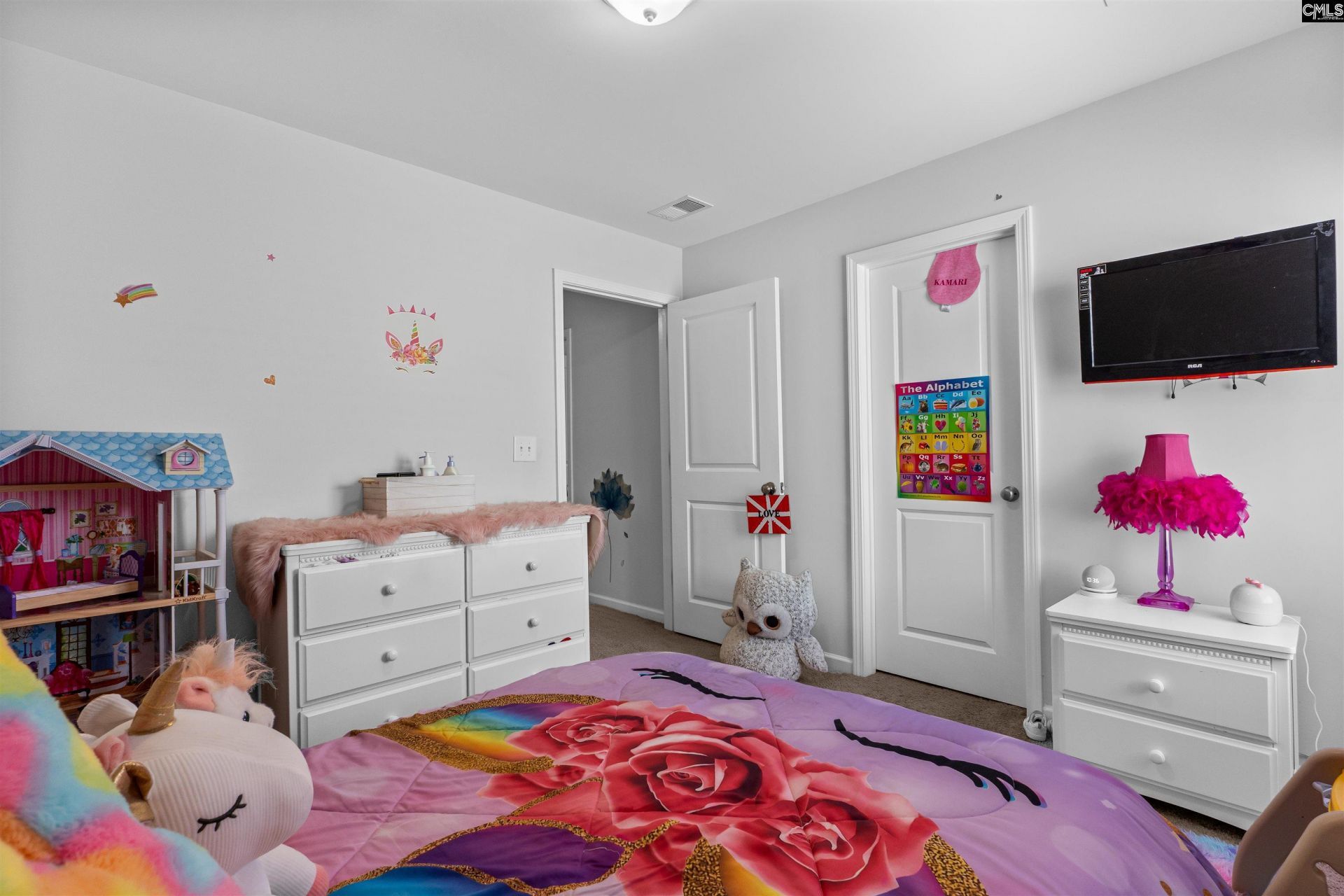 398 Keeble Drive  Photo 26