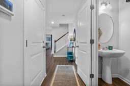 398 Keeble Drive  photo 4