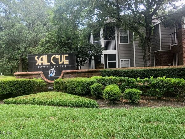 10000 GATE Parkway N, Unit 512, Jacksonville, FL 32246