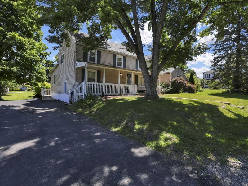 178 E South Street, Lithopolis, OH 43136 Photo 4