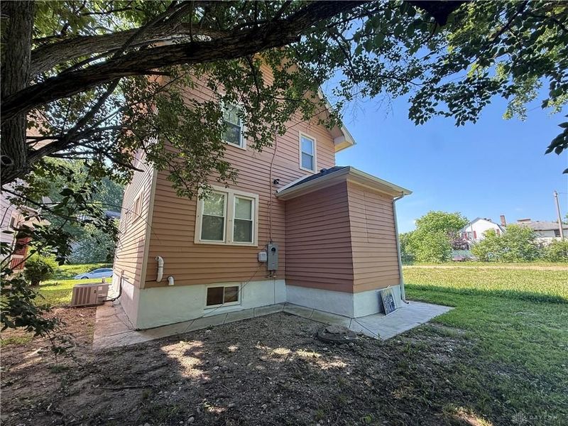 123 Delaware Avenue, Dayton, OH 45405 Photo 4