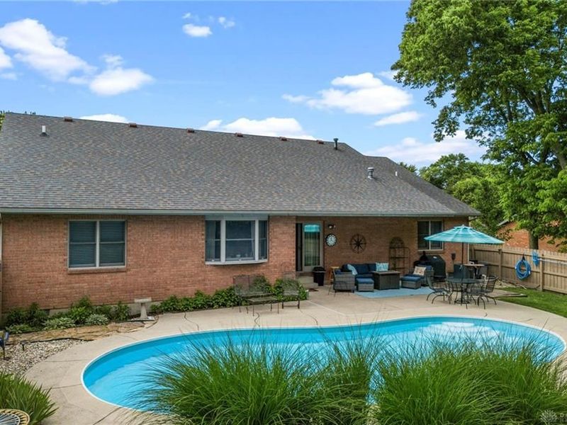 718 Kelly Drive, Wilmington, OH 45177 Photo 3