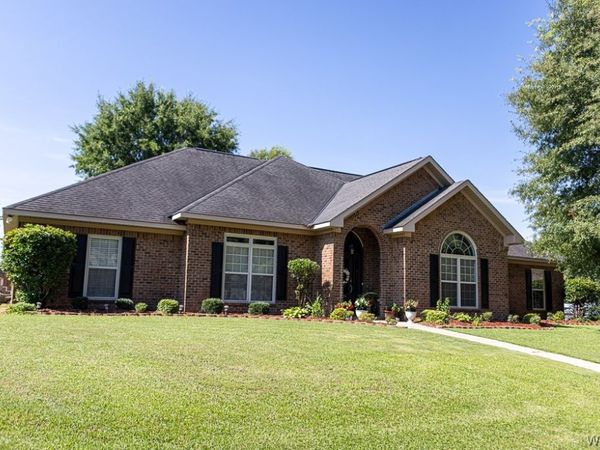 11934 Aspenwood Drive , Moundville, AL 35474