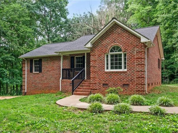 1067 Ross Harris Road , Asheboro, NC 27205