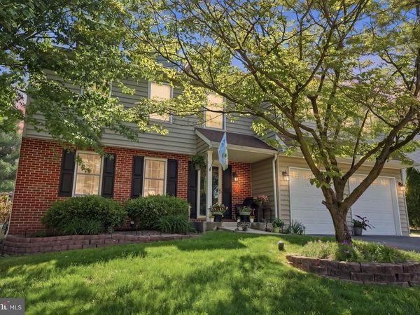 276 HAMPTON DRIVE , LANGHORNE, PA 19047