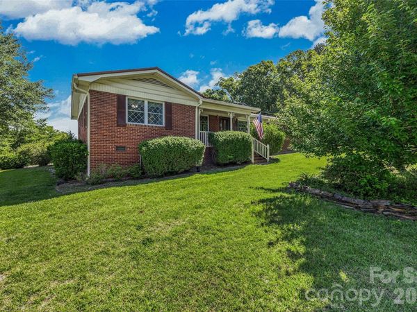 7061 Nc 200 Highway, Midland, NC 28107