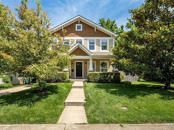 233 W Jewel Avenue, Kirkwood, MO 63122
