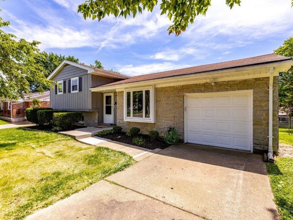1745 Sunset, Hamilton, OH 45013