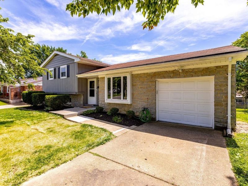 1745 Sunset, Hamilton, OH 45013 Photo 1