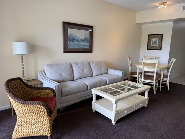 2100 Greenview Shores Boulevard, Unit 511, Wellington, FL 33414