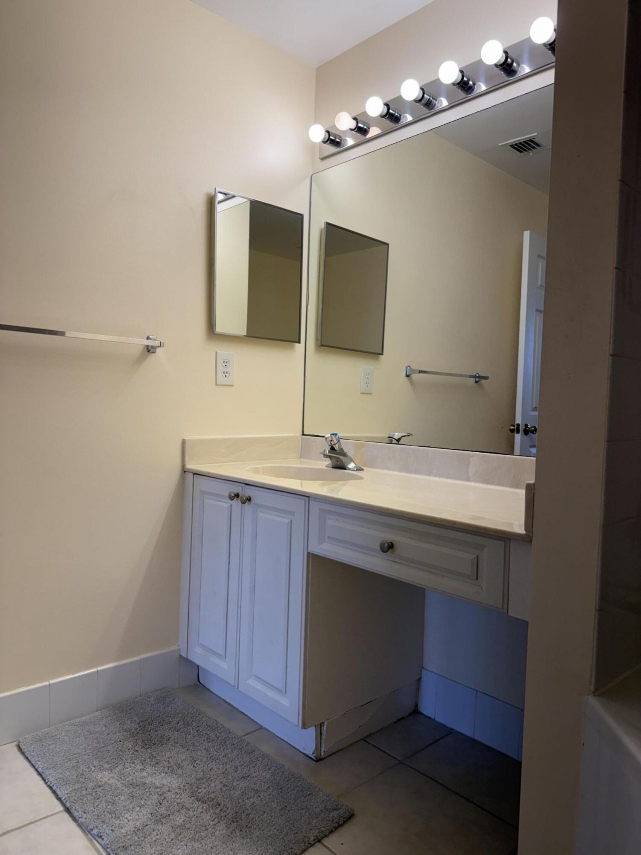 2100 Greenview Shores Boulevard, Unit 511, Wellington, FL 33414 Photo