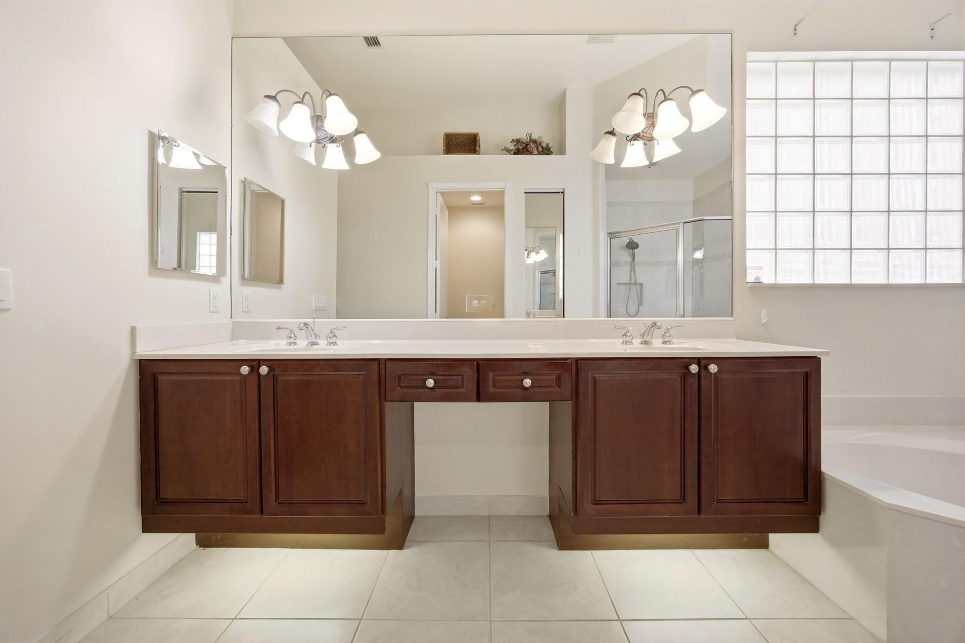 195 Sedona Way, Palm Beach Gardens, FL 33418 Photo