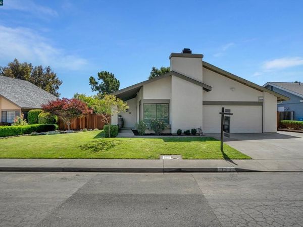 110 Dogwood Ln, Vallejo, CA 94591