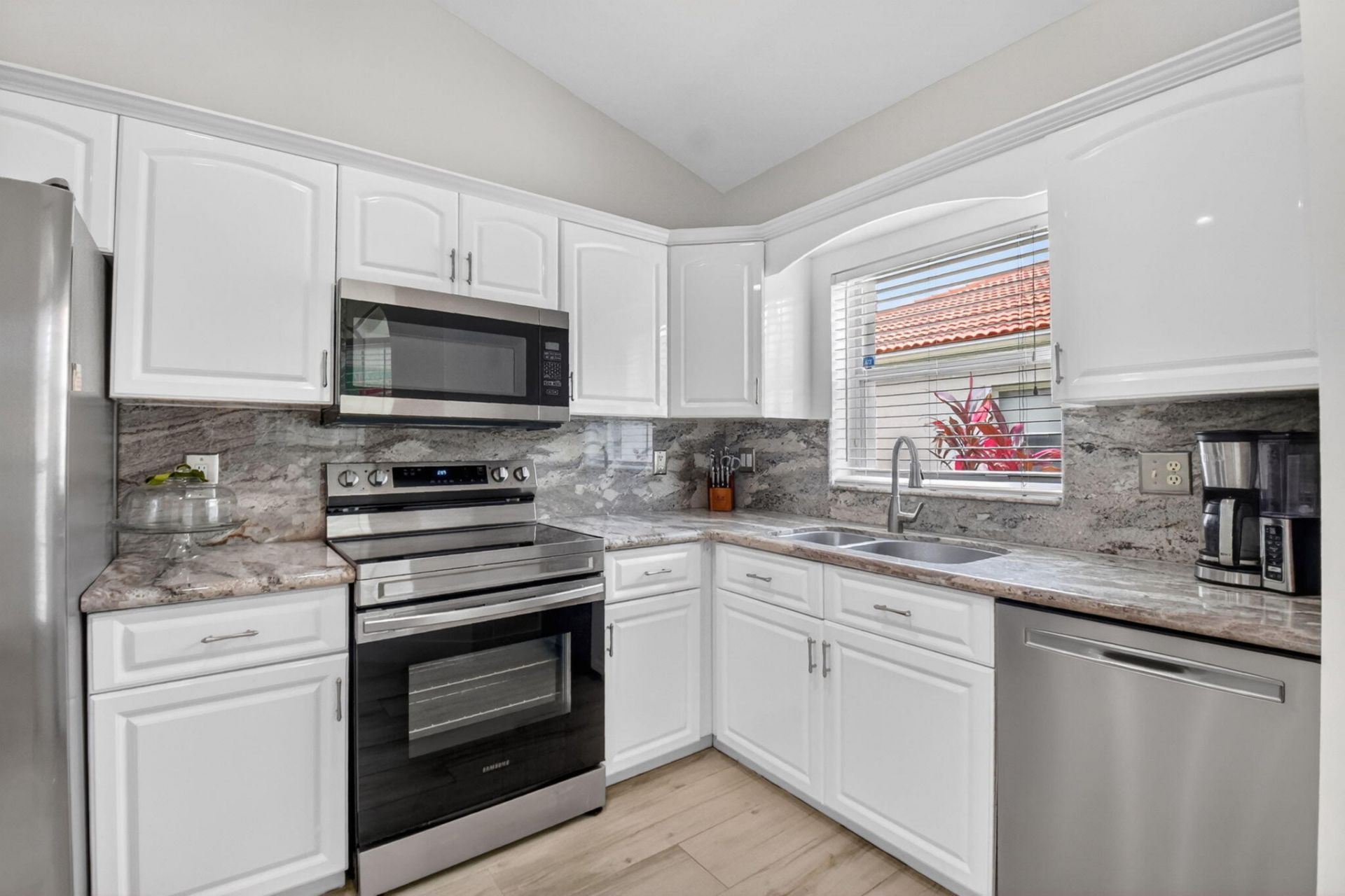 1813 Wood Fern Drive, Boynton Beach, FL 33436 Photo