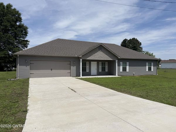 177 Charles Latham Drive , Jackson, TN 38301