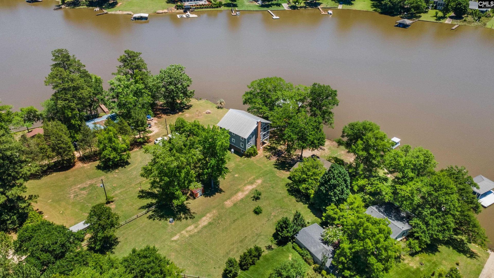2450 Cottage Lane  Photo 4