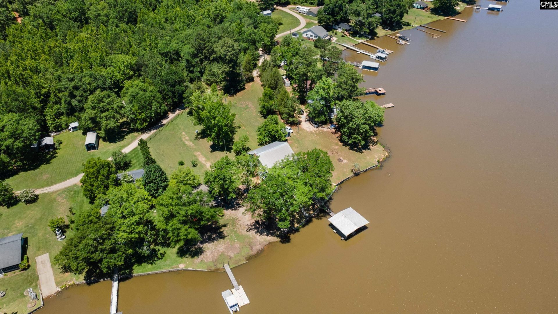2450 Cottage Lane  Photo 8