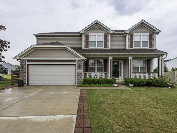 39689 LYNSEE Court , Beach Park, IL 60083