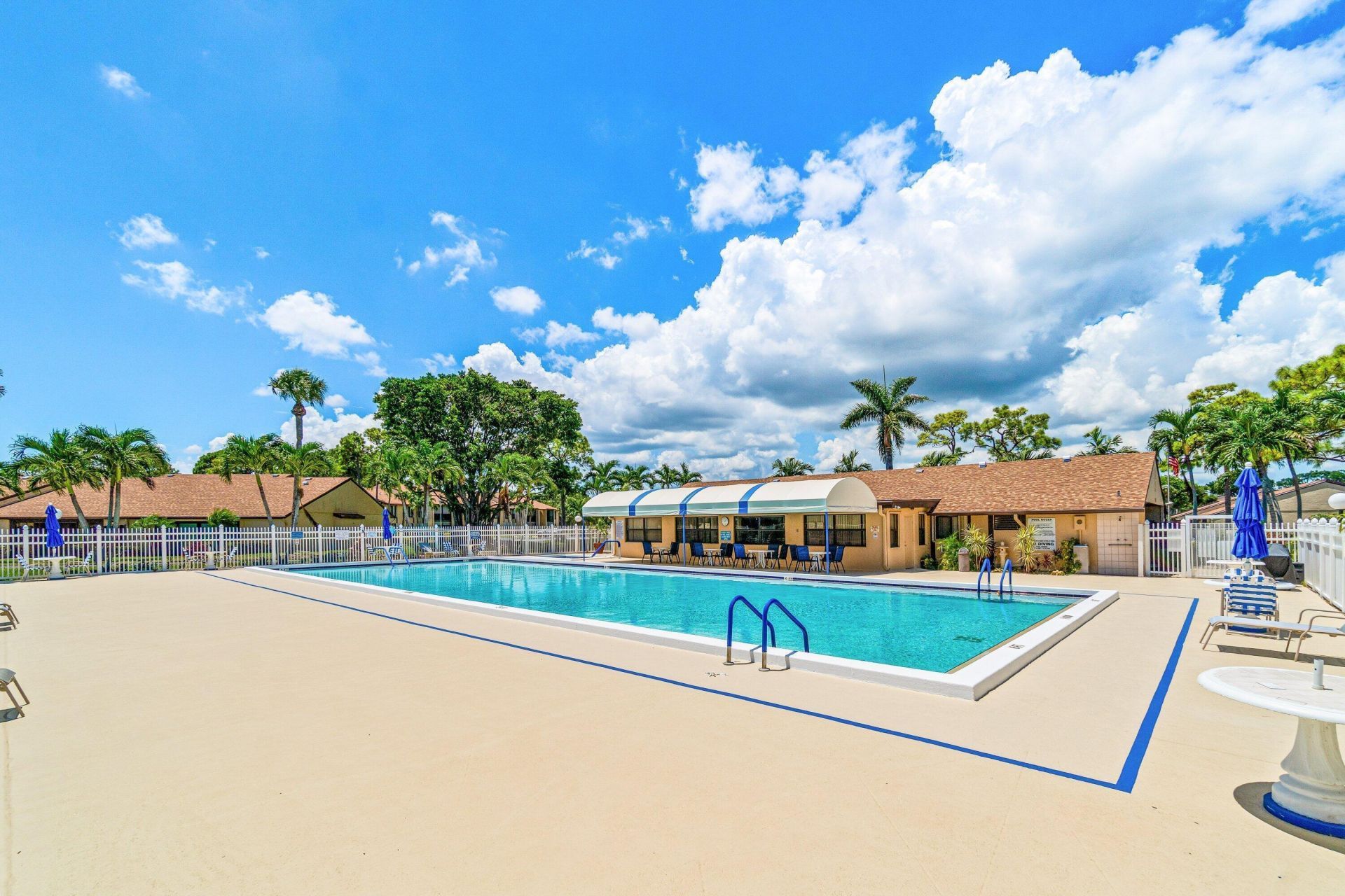826 Sky Pine Way, Unit D1, Greenacres, FL 33415 Photo