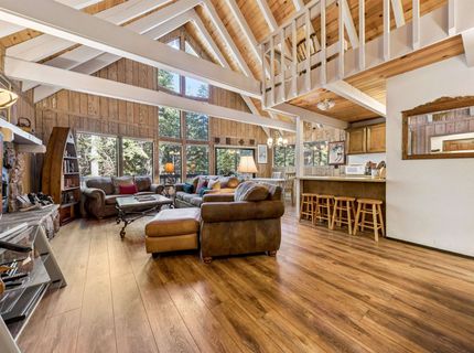 11933 Chamonix Road, Truckee, CA 96161 Photo